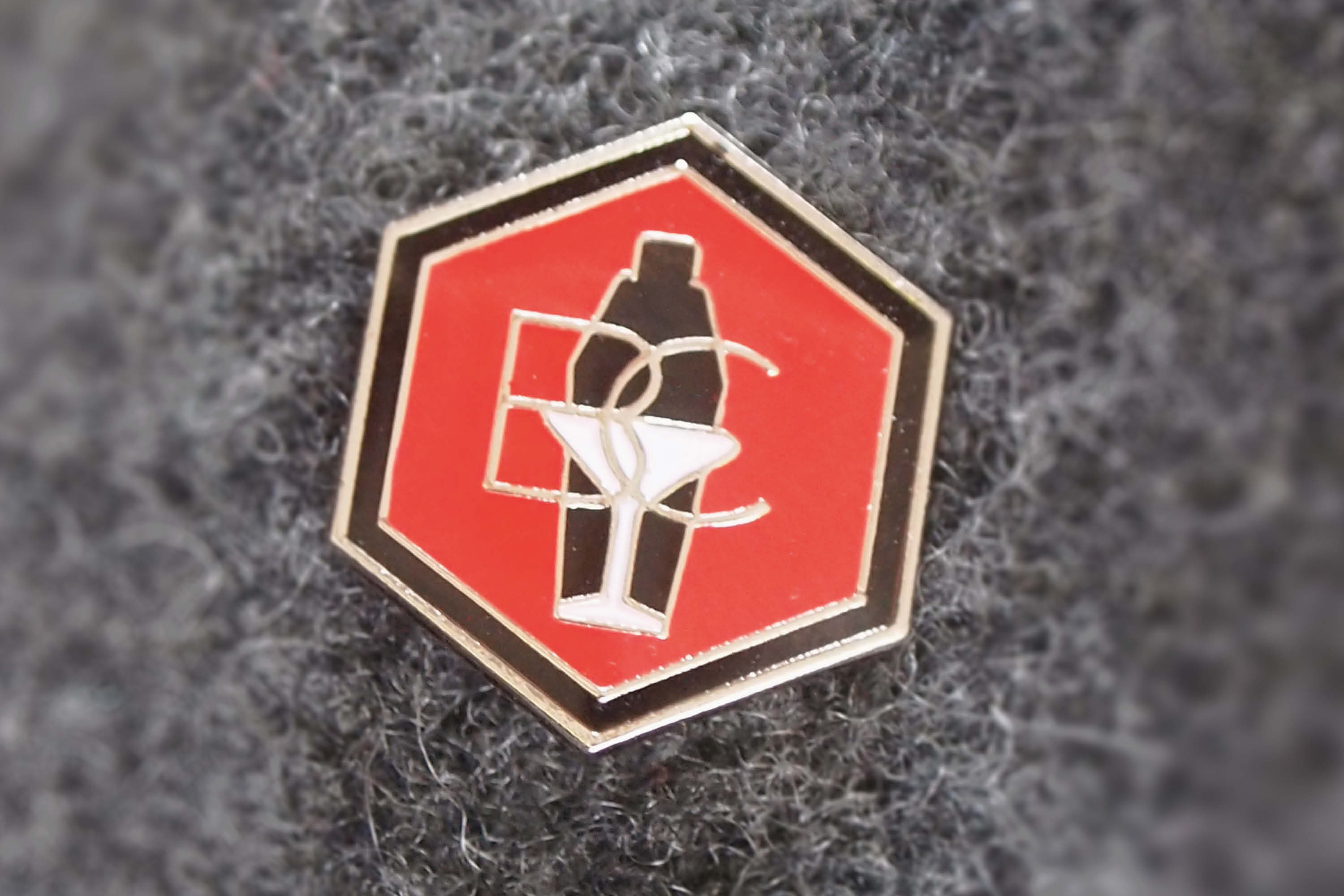  Bar Club members badge 